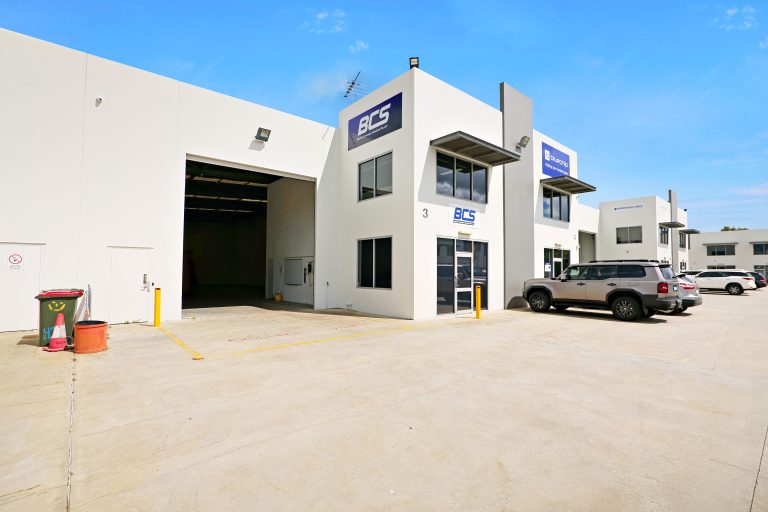 Unit 3/8 Tomlinson Road, WELSHPOOL  WA  6106